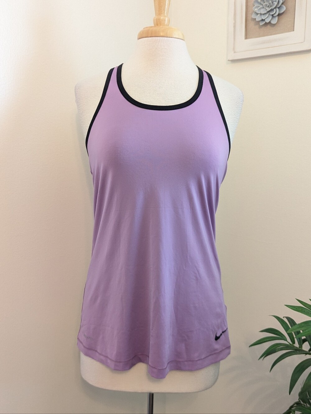Nike Purple Lilac Racerback Mesh Tank Top with Black Trim Large